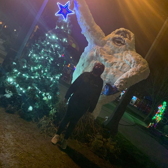 Meet your Posher, Jessica - Picture 1 of 1